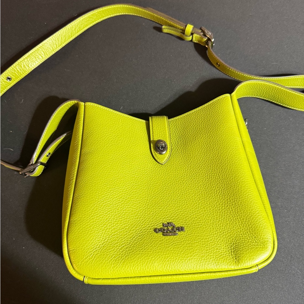 Coach Hadley in Dark Lime
